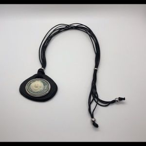 beautiful pendant necklace